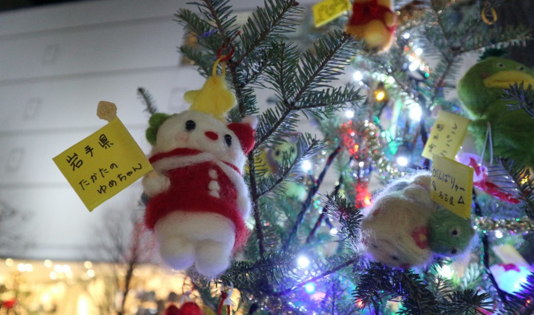 伊勢町通りのクリスマスツリー