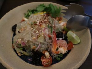 女子受けすること間違いなし！エスニック料理の新しいお店「Thumbs Up サムズアップ」