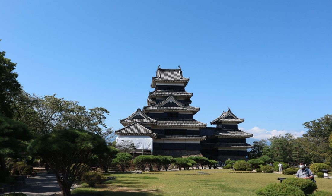 国宝松本城10月