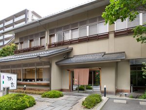 松本市人氣鰻魚料理餐廳「櫻家」